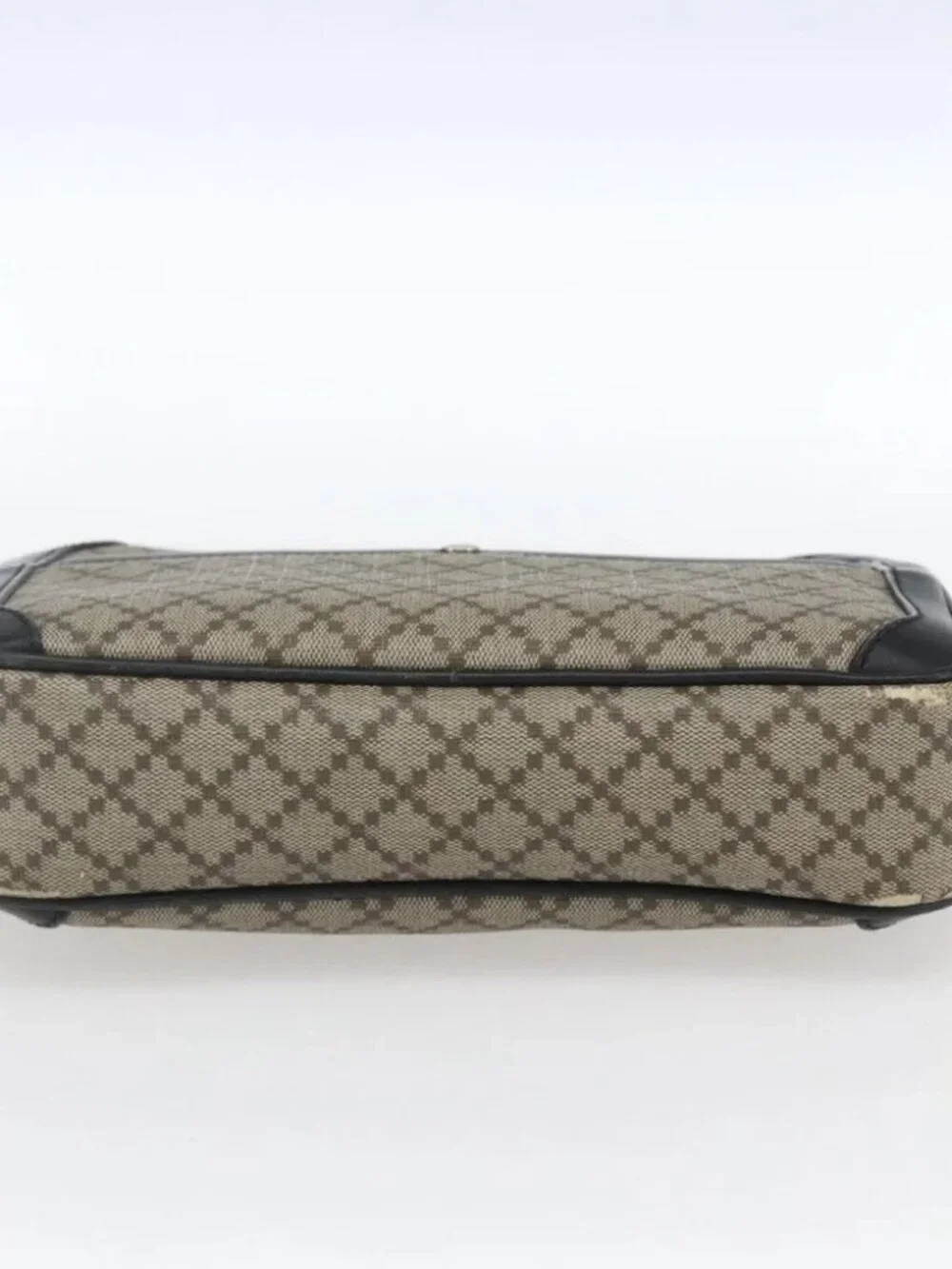 GUCCI Diamante Clutch Bag PVC Leather Beige - Picture 5 of 16